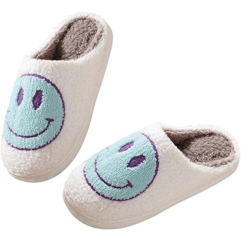 NEW Smile Face Slippers for Women – Retro Happy Face Plush Slippers, Soft &